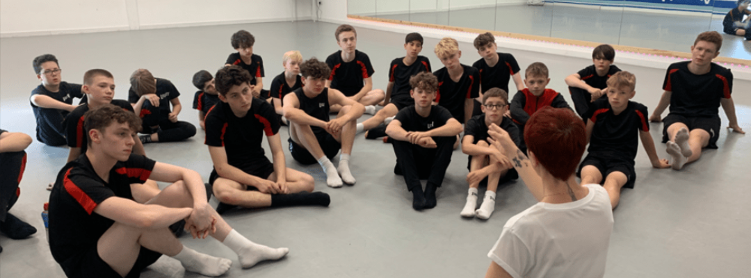 Understanding Mental Health and Wellbeing in Young Dancers: A Guide for Dance Teachers